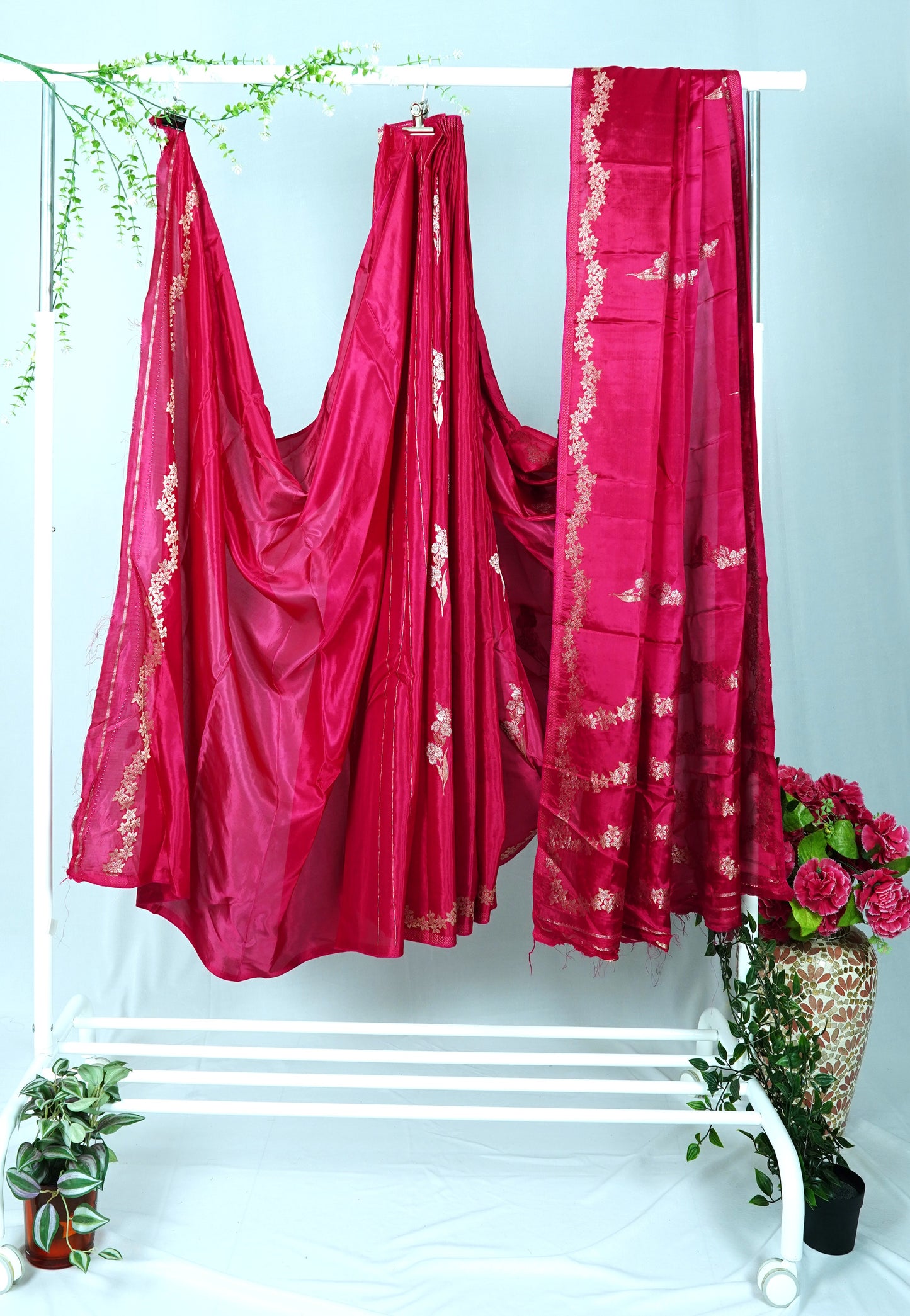 Pink Viscose Crepe silk saree