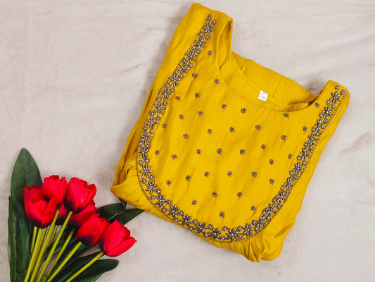 yellow-velvet-organaza-yoke-work
