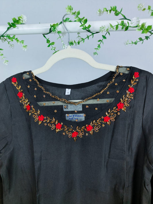 kurti-black-silk-plain-jewel-neck