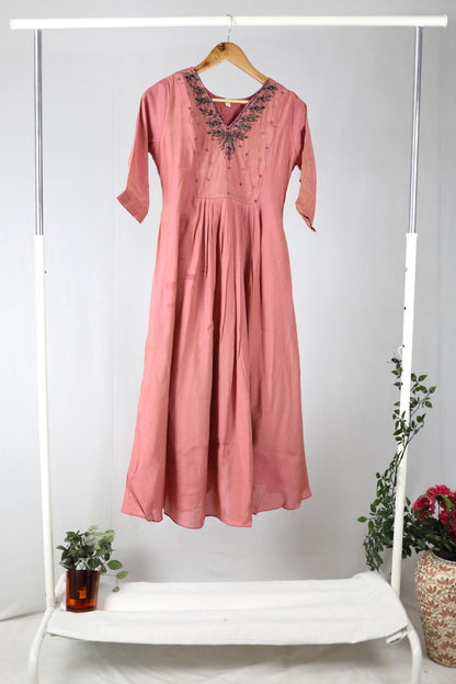 Onion Pink Mul Chanderi Kurti with Neckline Work