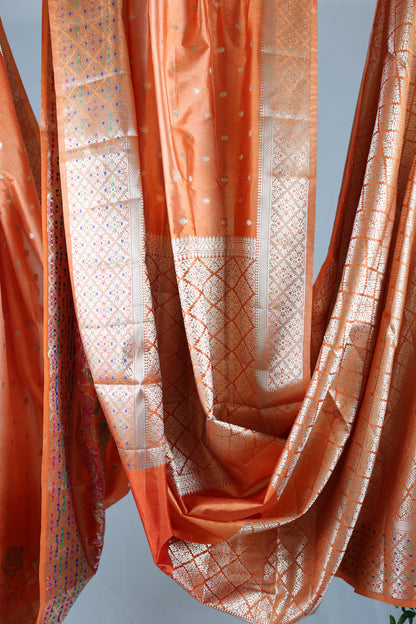 Raw Mango silk-Orange/light orange
