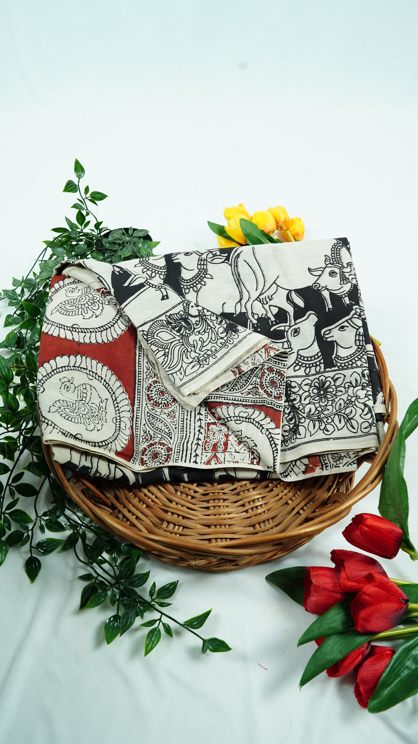 Black Cotton Kalamkari Sarees (Maroon Pallu)