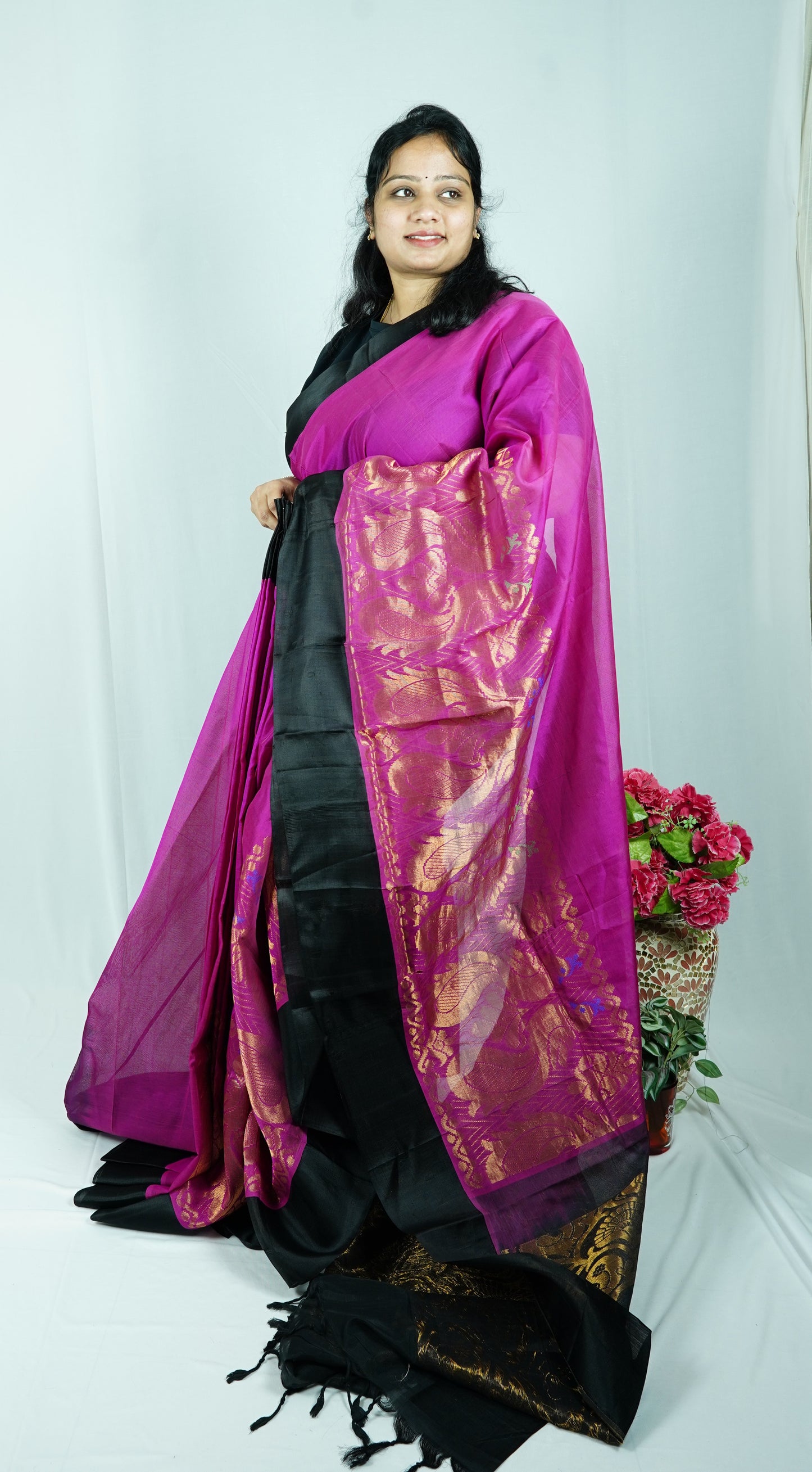 Pink Venkatagiri pattu saree
