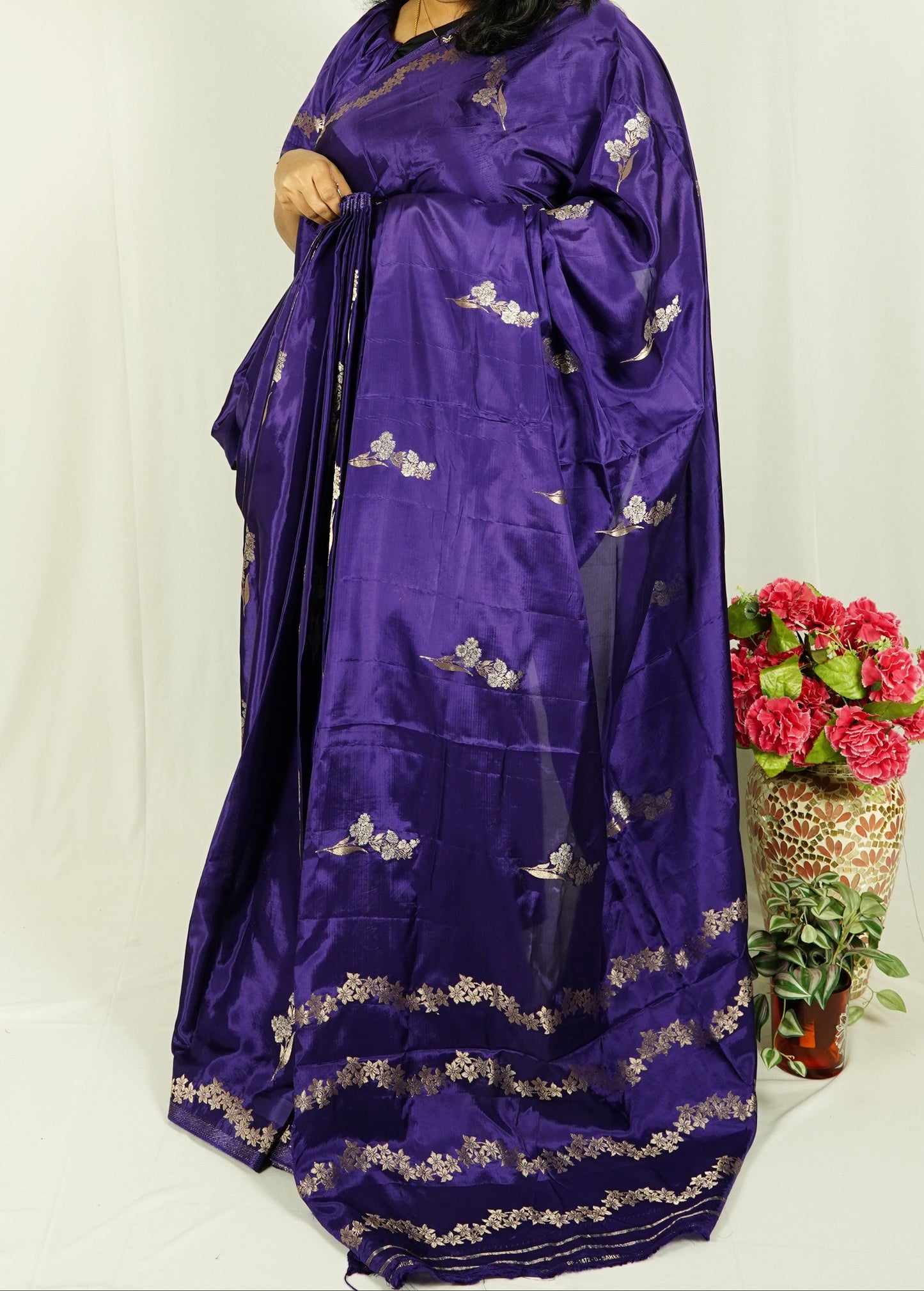 Purple viscose silk saree with zari weaving