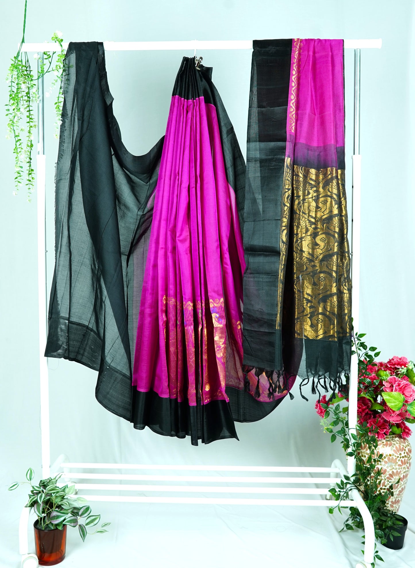 Pink Venkatagiri pattu saree