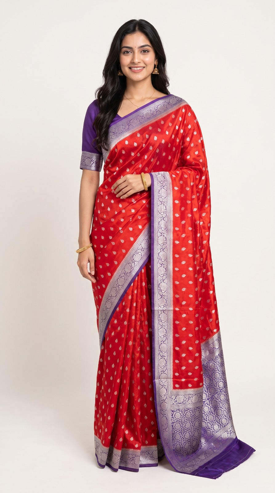 Banaras Crepe With Leaf Motifs