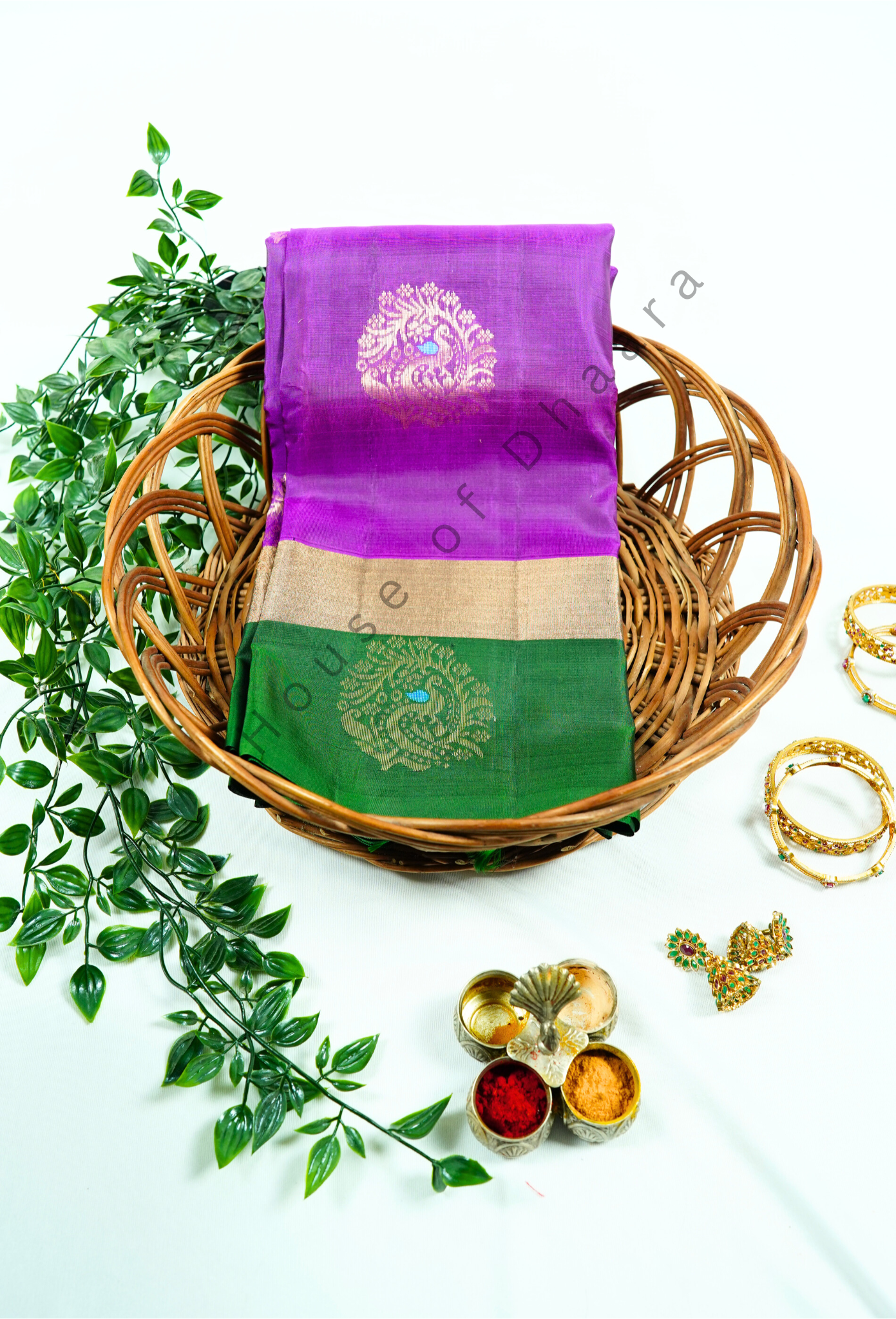 Magenta Pink Venkatagiri Pattu Saree With Green Border