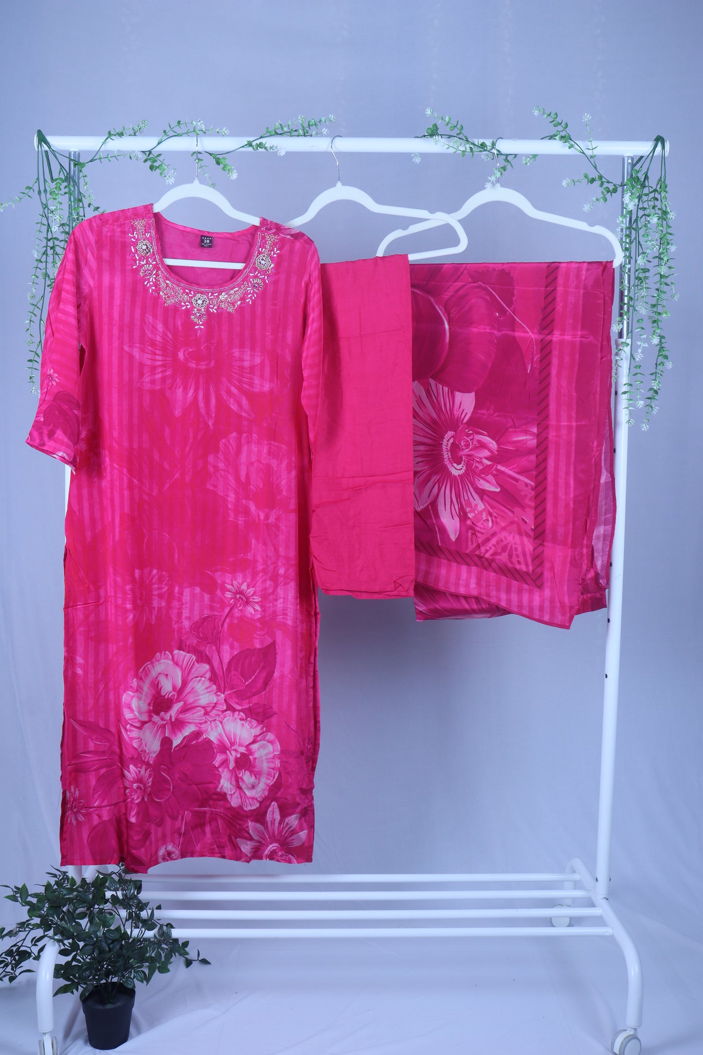 Crepe silk Straight cut kurti Set with yoke work - Pink