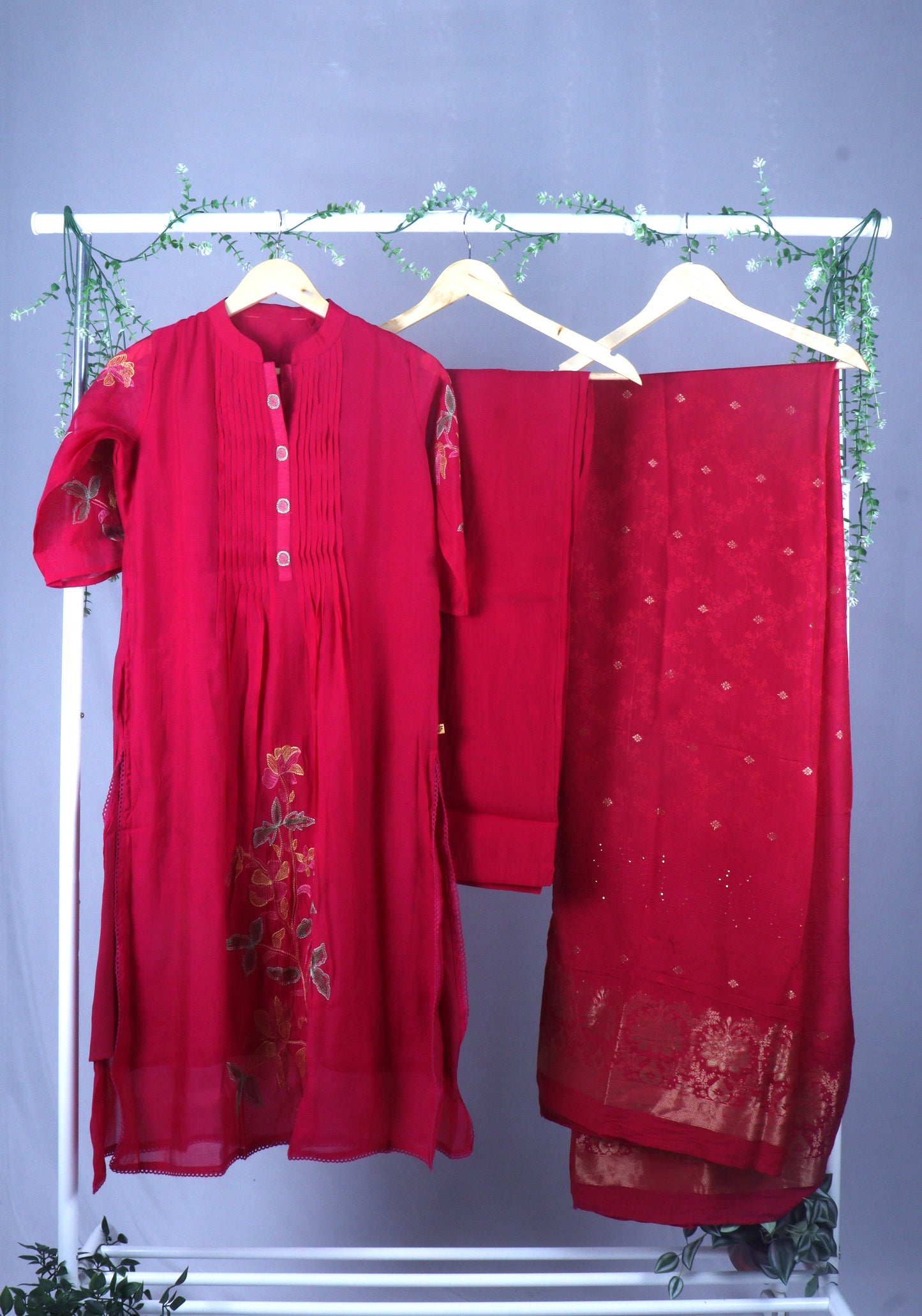 Chanderi Cotton A-Line kurti Set with Thread Embroidery - Pink