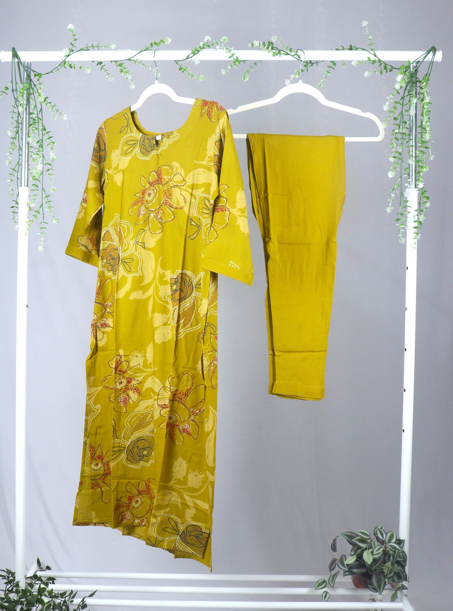 Rayon Straight Cut printed Cood set - Mehendi Green