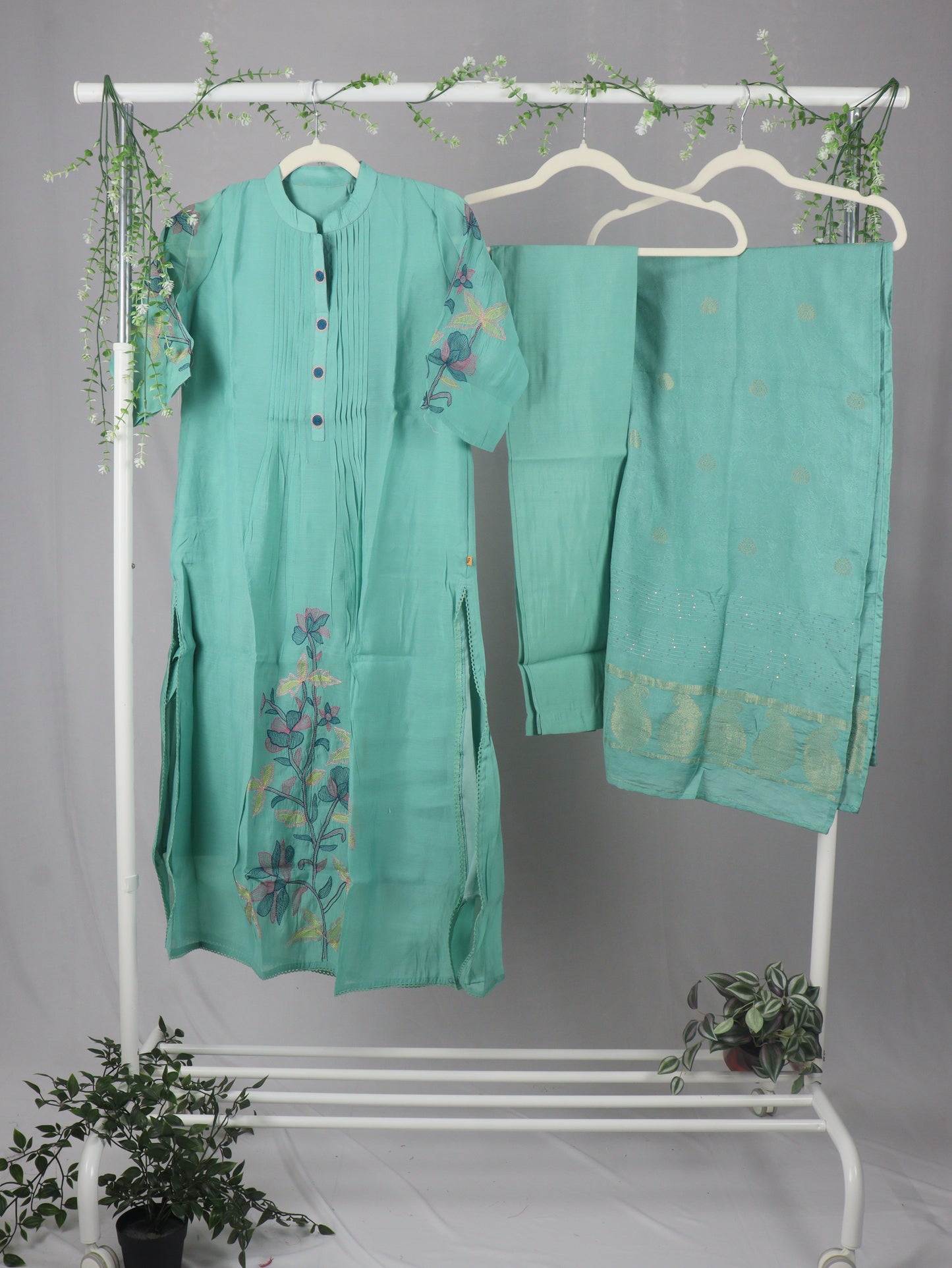 Chanderi Cotton A-Line kurti Set with Thread Embroidery - Sea Green