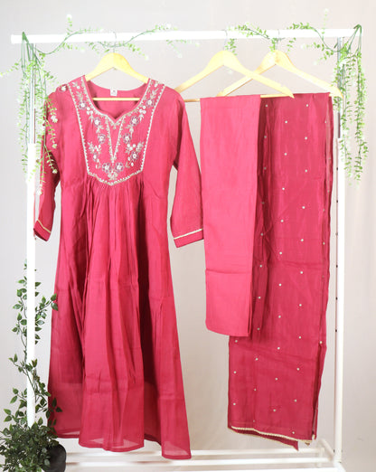 Mul chanderi A -line kurti Set with yoke work - Dusty Pink