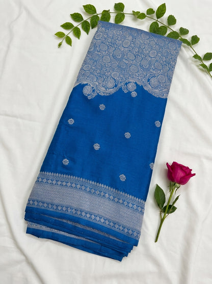 Chinnon Banaras Brocade Temple Weaving